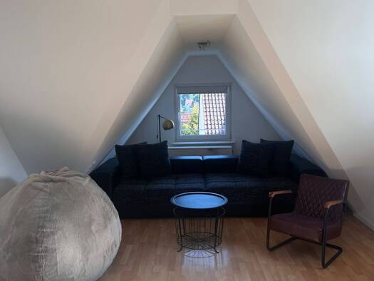 Wohnung zur Miete 1.040 € 2 Zimmer 52 m² Geschoss 3/3 frei ab sofort Degerloch Stuttgart 70597