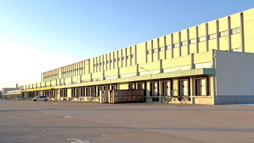 Lagerhalle zur Miete 4,50 € 4.913,7 m² Lagerfläche Spratzern St. Pölten 3100