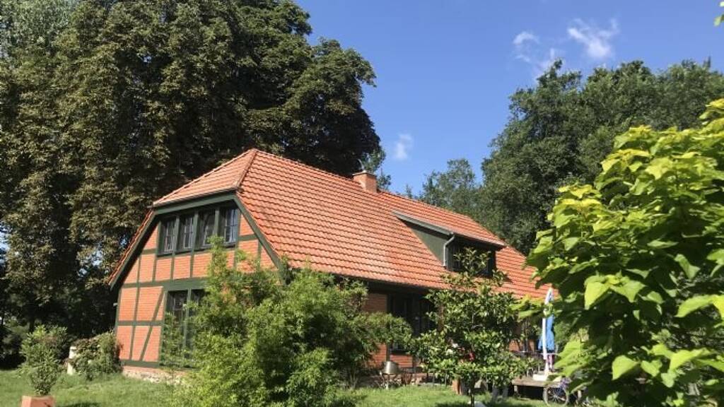 Bauernhof zum Kauf 1.000 m² 455.000 m² Grundstück Güstrow 18273
