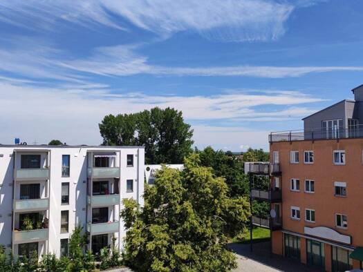 Wohnung zur Miete 775 € 3 Zimmer 91,8 m² 3. Geschoss frei ab 01.05.2026 Kettelerstraße 14 Schwandorf 92421