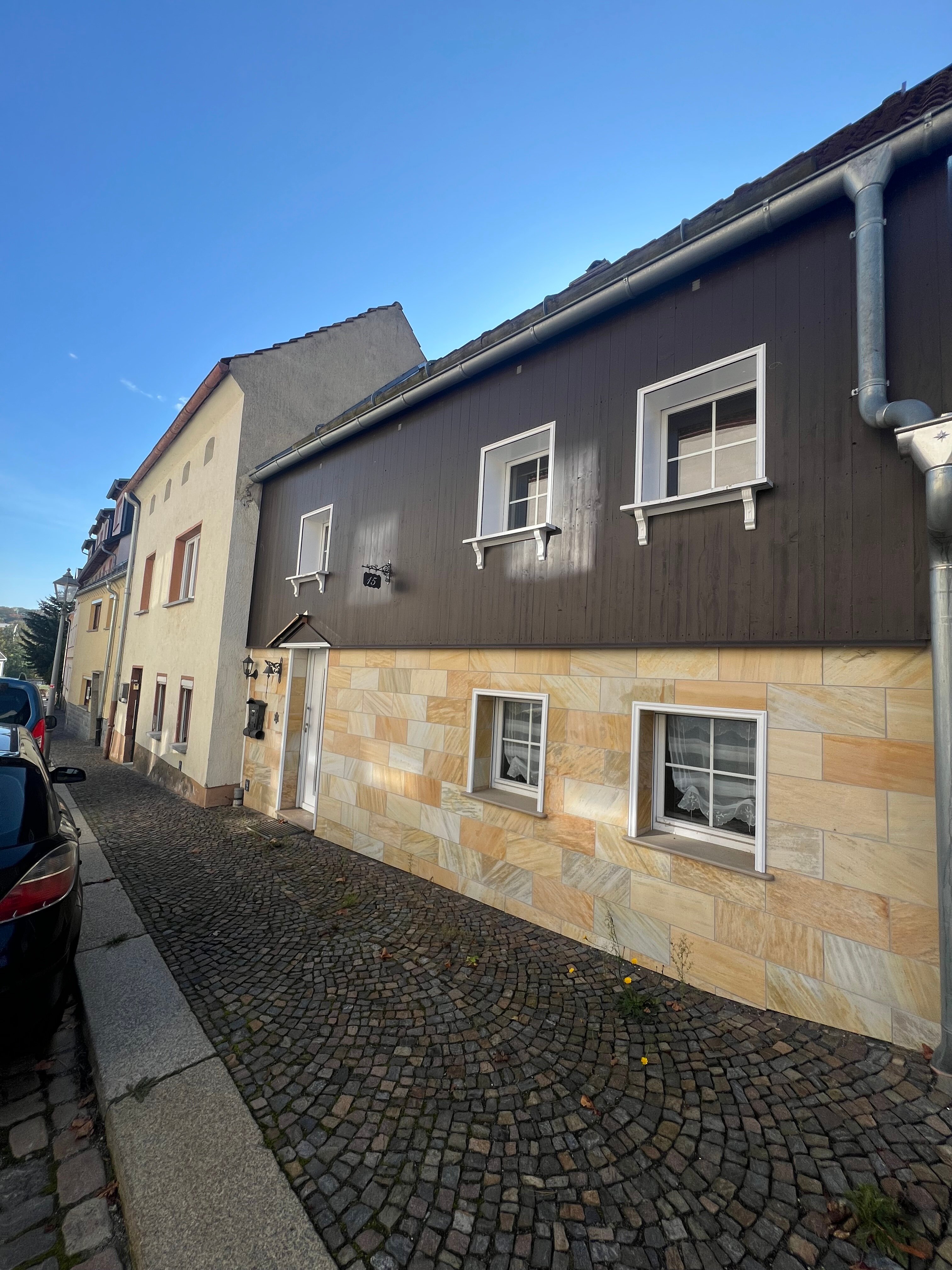 Reihenmittelhaus zum Kauf provisionsfrei 150.000 € 2,5 Zimmer 90 m²<br/>Wohnfläche 70 m²<br/>Grundstück Neugasse Penig Penig 09322