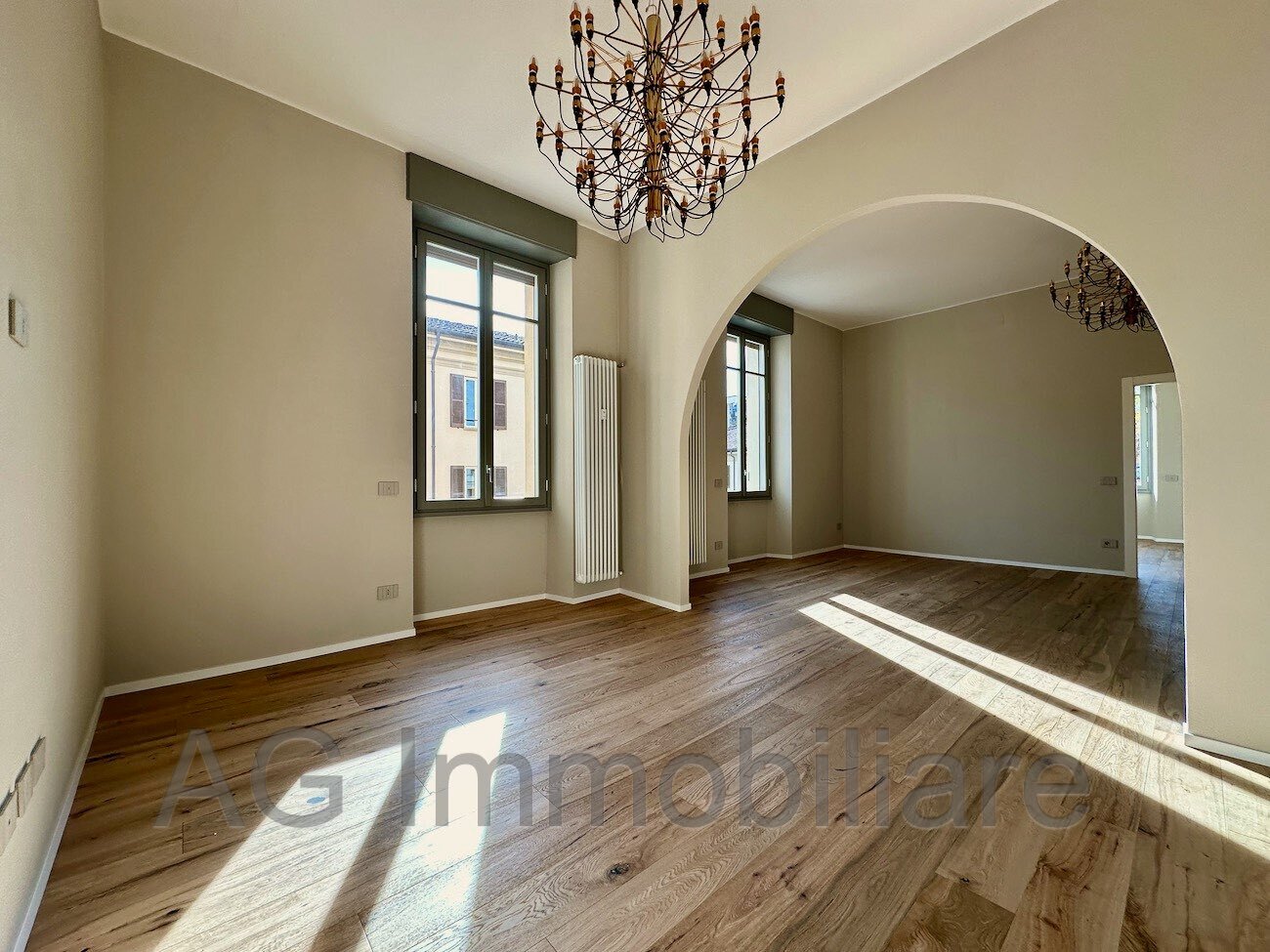 Studio zum Kauf 475.000 € 4 Zimmer 150 m²<br/>Wohnfläche 1.<br/>Geschoss ab sofort<br/>Verfügbarkeit corso Cobianchi 50 Verbania