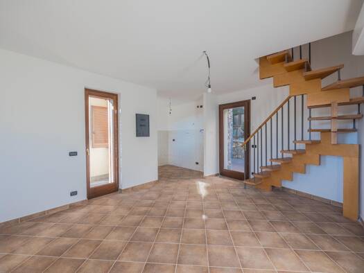 Wohnung zum Kauf 260.000 € 2 Zimmer 77 m² frei ab sofort Savona