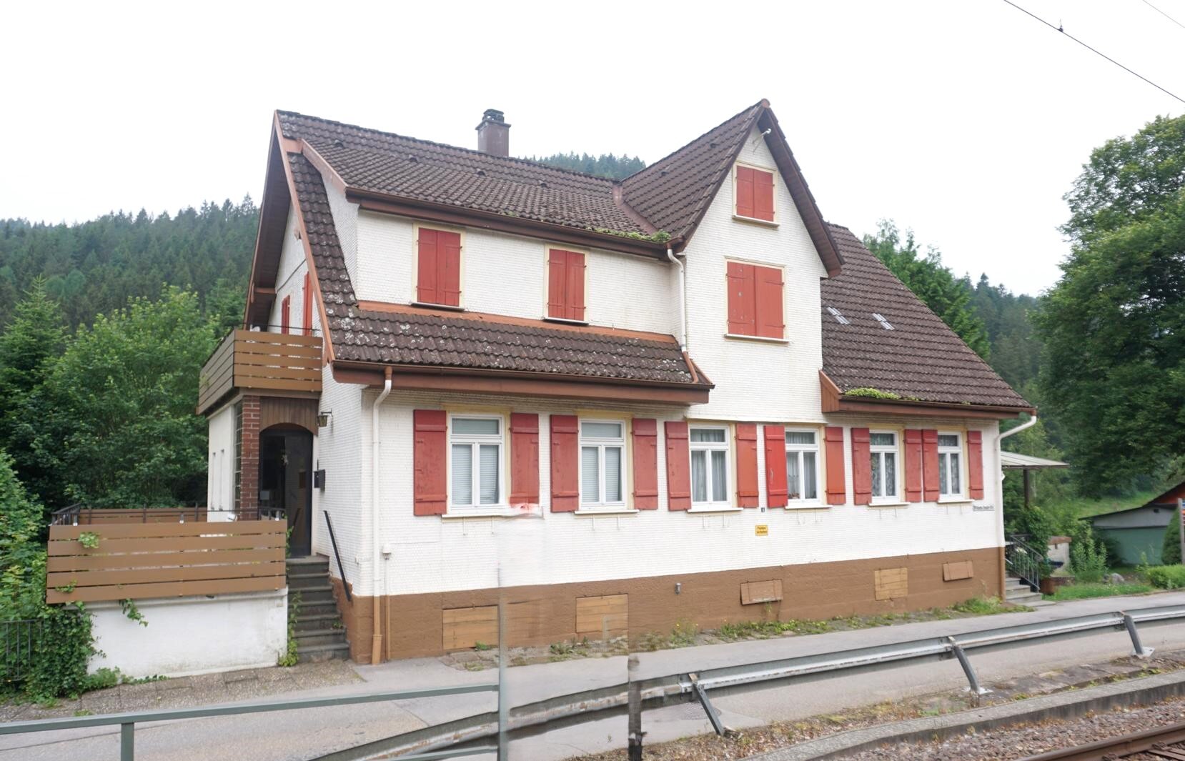 Mehrfamilienhaus zum Kauf 185.000 € 9 Zimmer 210 m²<br/>Wohnfläche 856 m²<br/>Grundstück Friedrichstal Baiersbronn 72270