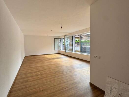 Bürofläche zur Miete 1.020 € 1 Zimmer 55,3 m² Bürofläche Ebbs 6341