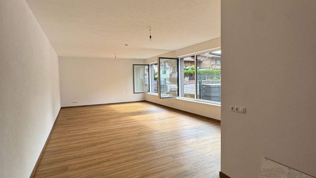 Bürofläche zur Miete 1.020 € 1 Zimmer 55,3 m² Bürofläche Ebbs 6341