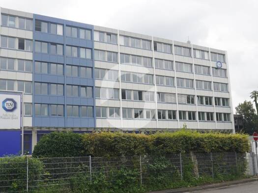 Büro zur Miete provisionsfrei 11 € 460 m² Bürofläche teilbar ab 460 m² Stuttgart, Feuerbach 70469