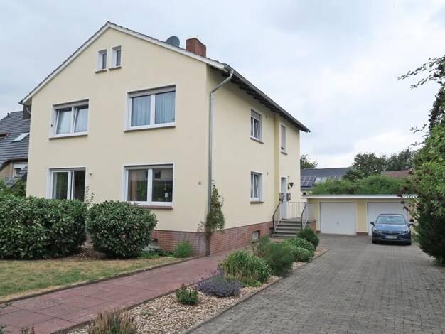 Mehrfamilienhaus zum Kauf als Kapitalanlage geeignet 419.900 € 6 Zimmer 160 m² 750 m² Grundstück Lübbecke 32312