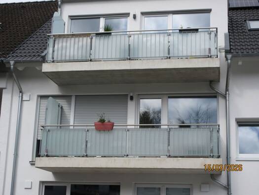 Wohnung zur Miete 1.333 € 3,5 Zimmer 83,8 m² Geschoss 1/3 frei ab 01.06.2026 Refrath Bergisch Gladbach 51427