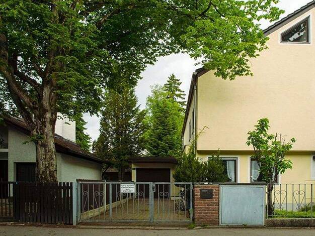 Doppelhaushälfte zum Kauf provisionsfrei 995.000 € 5 Zimmer 152 m² 408 m² Grundstück Jagdhornstraße Trudering-Riem München 81827