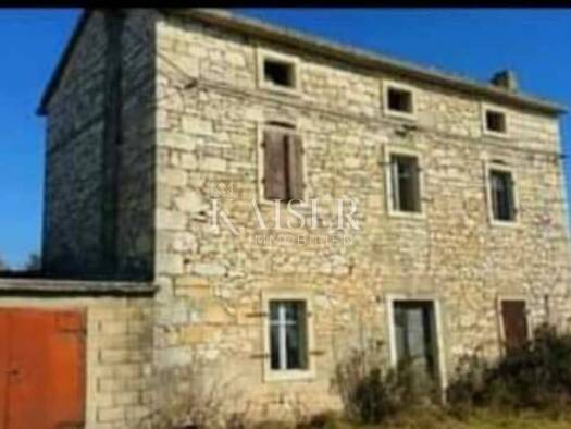 Wohn- und Gewerbegrundstück zum Kauf 950.000 € Krnica, Marčana Marčana 52206