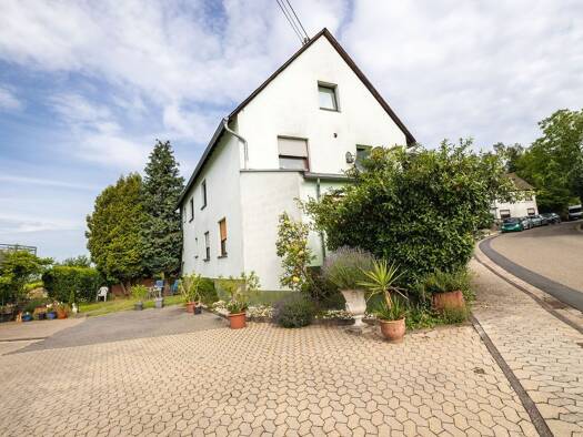 Mehrfamilienhaus zum Kauf 550.000 € 13 Zimmer 385 m² 921 m² Grundstück Hümmerich 53547
