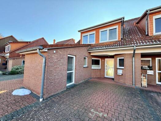 Reihenmittelhaus zum Kauf 419.000 € 5 Zimmer 144 m² 345 m² Grundstück Neustadt Neustadt am Rübenberge 31535