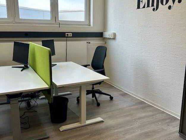 Bürofläche zur Miete provisionsfrei 499 € 30 m² Bürofläche Hundsschleestraße In Laisen Reutlingen 72766