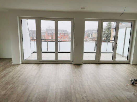 Wohnung zur Miete 1.200 € 3 Zimmer 108 m² Geschoss 2/3 frei ab 15.11.2025 Elmshorn 25336