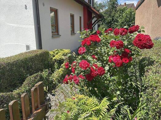 Wohnung zum Kauf provisionsfrei 322.500 € 5 Zimmer 116 m² frei ab sofort Geisfeld Strullendorf 96129