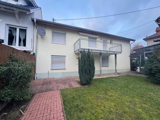 Einfamilienhaus zur Miete 1.200 € 4 Zimmer 95 m² frei ab sofort Wiesloch 69168