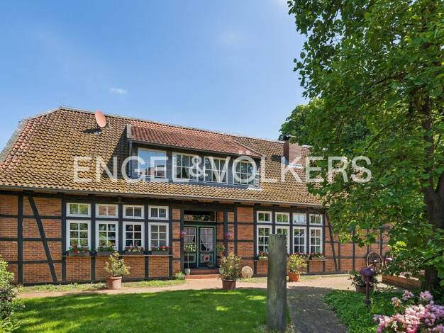 Haus zum Kauf 1.490.000 € 19 Zimmer 700 m² 2.000 m² Grundstück Harvesse Wendeburg 38176