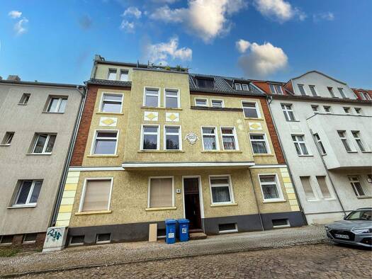 Mehrfamilienhaus zum Kauf provisionsfrei als Kapitalanlage geeignet 480.000 € 502 m² 301 m² Grundstück Fermersleben Magdeburg 39122