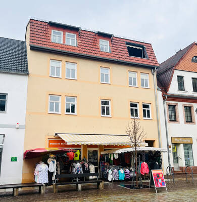 Haus zum Kauf 410.000 € 11 Zimmer 301,6 m² 259 m² Grundstück Niedermarkt 20 Döbeln Döbeln 04720