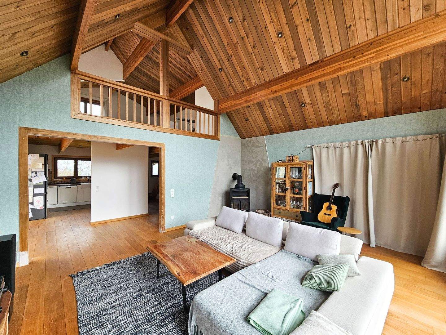 Immobilie in Sankt Katharinen - Freistehendes Landhaus mit offener Bauweise in herrlicher Ortsrand-/Höhenlage. 10 Min. bis Linz/Rh. - Bild 2