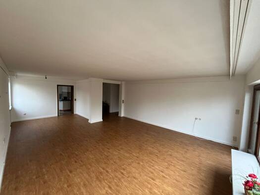 Terrassenwohnung zur Miete 1.680 € 4 Zimmer 121 m² Geschoss EG/2 frei ab sofort Arzbergweg 11 Laufamholz Nürnberg 90482