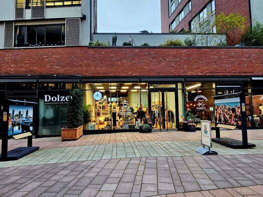 Laden zur Miete provisionsfrei 3.810 € 127 m² Verkaufsfläche HafenCity Hamburg 20457