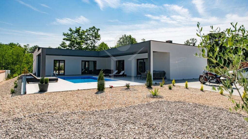 Bungalow zum Kauf 550.000 € 4 Zimmer 186 m² 1.011 m² Grundstück Labin