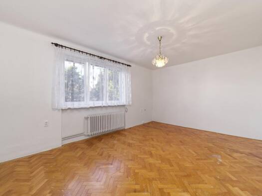 Wohnung zum Kauf 220.000 € 3 Zimmer 80 m² 1. Geschoss Pilsen