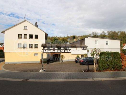 Gewerbeobjekt zum Kauf als Kapitalanlage geeignet 575.000 € 1.427 m² 984 m² Grundstück Sailauf 63877