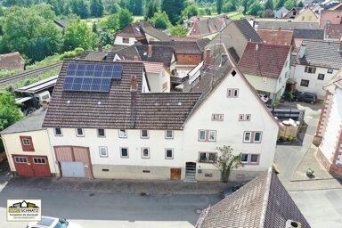 Einfamilienhaus zum Kauf provisionsfrei 299.900 € 9 Zimmer 239,6 m² 330 m² Grundstück Reistenhausen Collenberg 97903