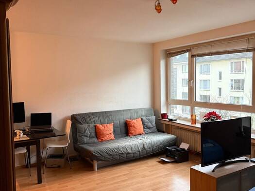 Wohnung zur Miete 375 € 1 Zimmer 36 m² Geschoss 3/5 frei ab 01.04.2026 Düsseltal Düsseldorf 40237