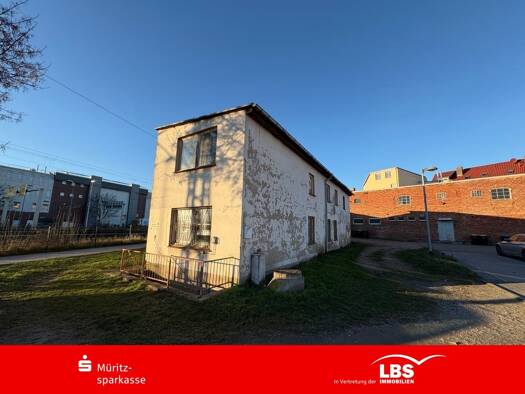 Einfamilienhaus zum Kauf provisionsfrei 125.000 € 5 Zimmer 120 m² 598 m² Grundstück Waren Waren (Müritz) 17192