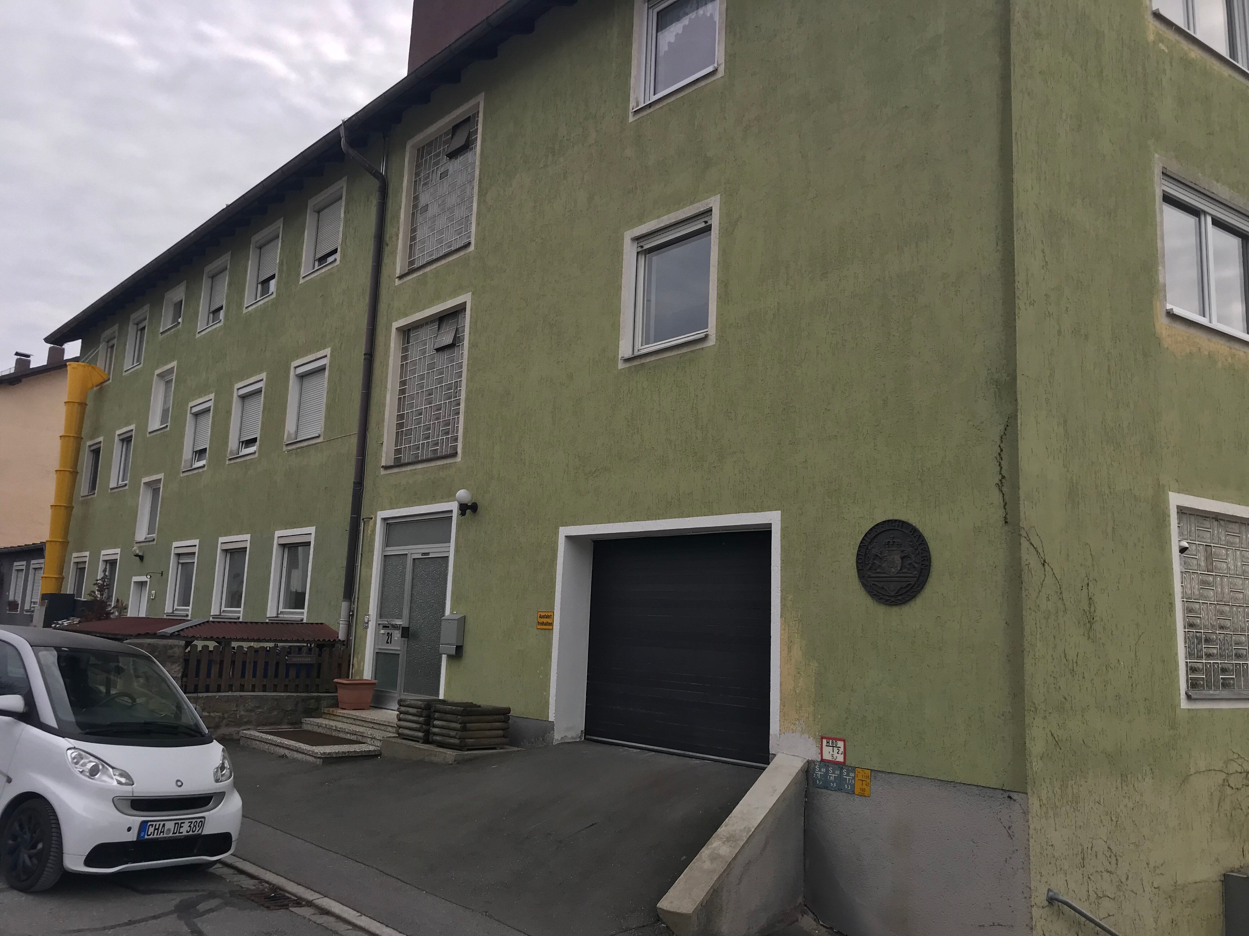 Wohnung zur Miete 700 € 3 Zimmer 93 m²<br/>Fläche 1/4<br/>Geschoss 01.02.2025<br/>Verfügbarkeit Witzelspergerstraße 21 Cham Cham 93413