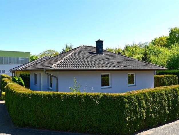 Bungalow zum Kauf 399.000 € 4 Zimmer 98 m² 670 m² Grundstück frei ab sofort Barth-Süd Barth 18356