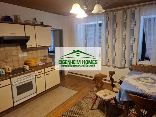 Haus zum Kauf 333.000 € 6 Zimmer 125 m² 1.100 m² Grundstück Arnoldstein 9601
