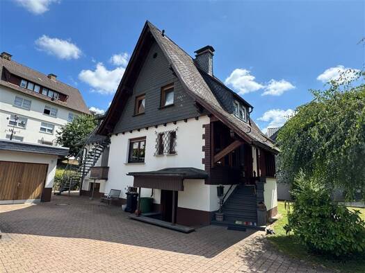 Mehrfamilienhaus zum Kauf 275.000 € 5 Zimmer 158 m² 636 m² Grundstück Meggen Lennestadt 57368