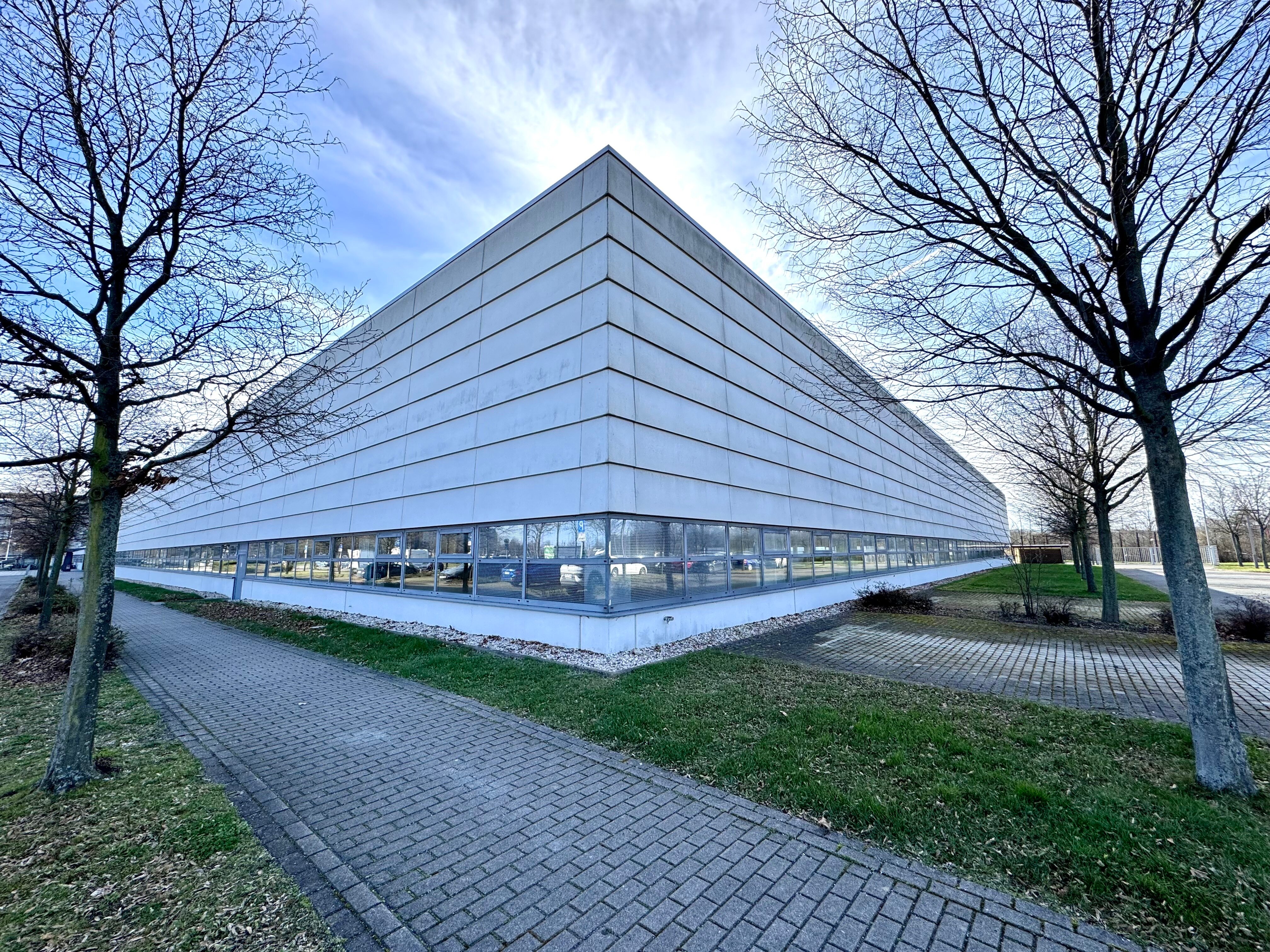 Lagerhalle zur Miete 6 € 5.200 m²<br/>Lagerfläche Mickten (Sternstr.) Dresden 01139