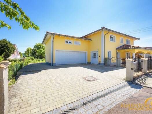 Einfamilienhaus zum Kauf 1.250.000 € 5 Zimmer 250 m² 892 m² Grundstück Wenzenbach 93173