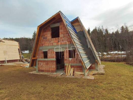 Einfamilienhaus zum Kauf 4 Zimmer 400 m² Grundstück Pale