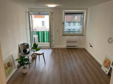 Wohnung zum Kauf provisionsfrei 398.000 € 3 Zimmer 76 m² frei ab sofort Zeltnerstrasse 9 Tafelhof Nürnberg 90443