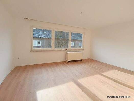 Wohnung zur Miete 500 € 2 Zimmer 61 m² 2. Geschoss frei ab 16.05.2026 Straßburger Str. 48 Untermeiderich Duisburg 47137