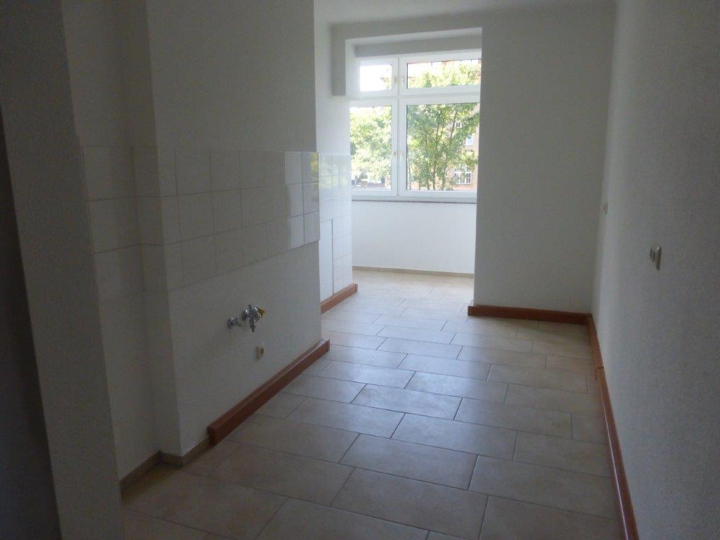 Wohnung zur Miete 320 € 2 Zimmer 50 m²<br/>Wohnfläche 2.<br/>Geschoss 01.04.2025<br/>Verfügbarkeit Zeitz Zeitz 06712