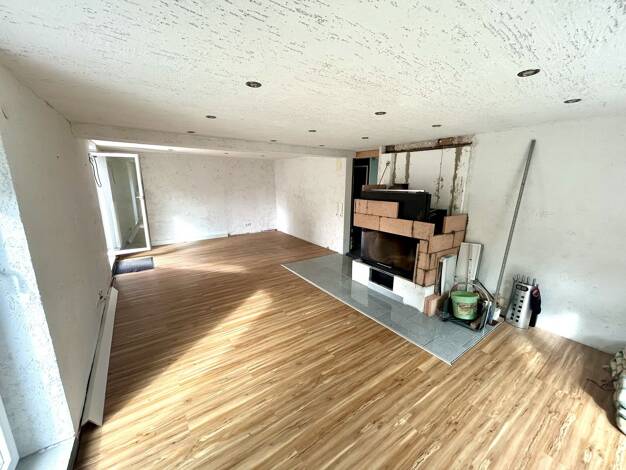 Einfamilienhaus zum Kauf 359.000 € 4 Zimmer 145 m² 855 m² Grundstück Hausen Bad Überkingen 73337