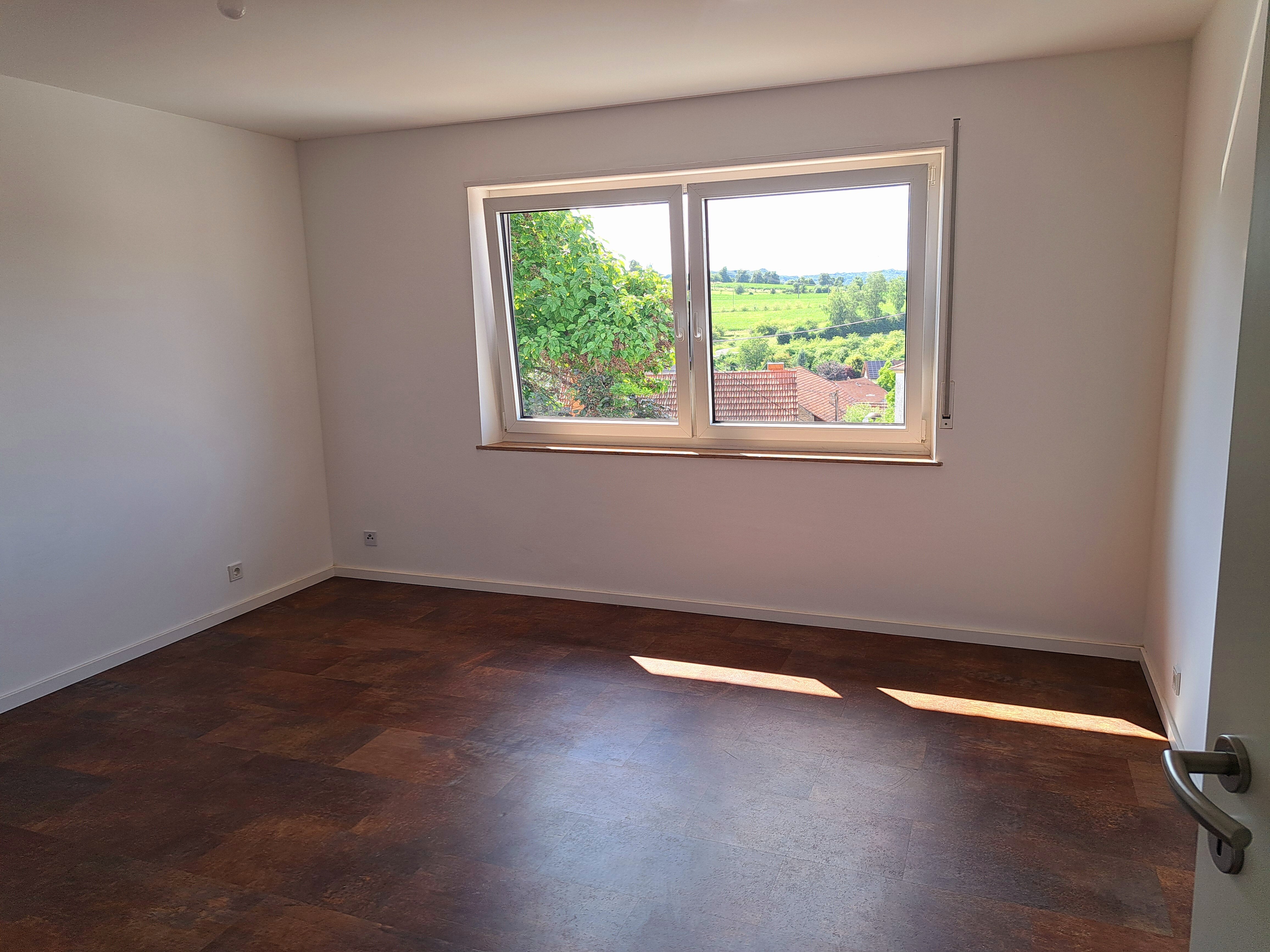 Apartment zum Kauf 189.000 € 3 Zimmer 92 m²<br/>Wohnfläche 1.<br/>Geschoss ab sofort<br/>Verfügbarkeit Im Winkel 9 Büdingen Merzig 66663