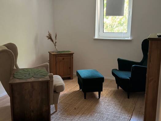 Wohnung zur Miete 700 € 2 Zimmer 60 m² Geschoss -1/1 frei ab 30.09.2026 Gimmeldingen Neustadt an der Weinstraße 67435