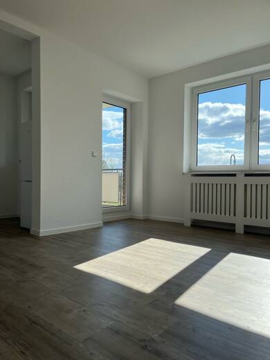 Wohnung zur Miete 550 € 2 Zimmer 56 m² Geschoss 1/1 Leuna Leuna 06237