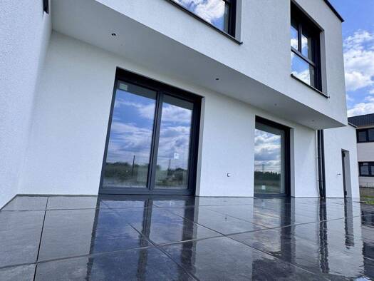 Haus zum Kauf - Erstbezug 4 Zimmer 120 m² 400 m² Grundstück frei ab sofort Altheim 4950