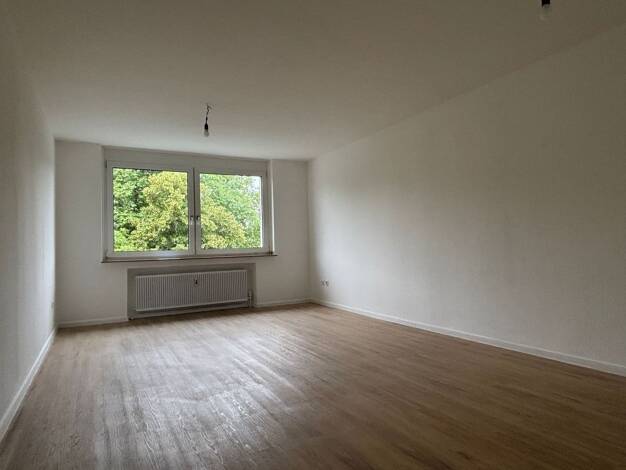 Wohnung zur Miete 630 € 3 Zimmer 70 m² 5. Geschoss frei ab sofort Ottostr. 9 Hochheide Homberg / Ruhrort / Baerl 47198