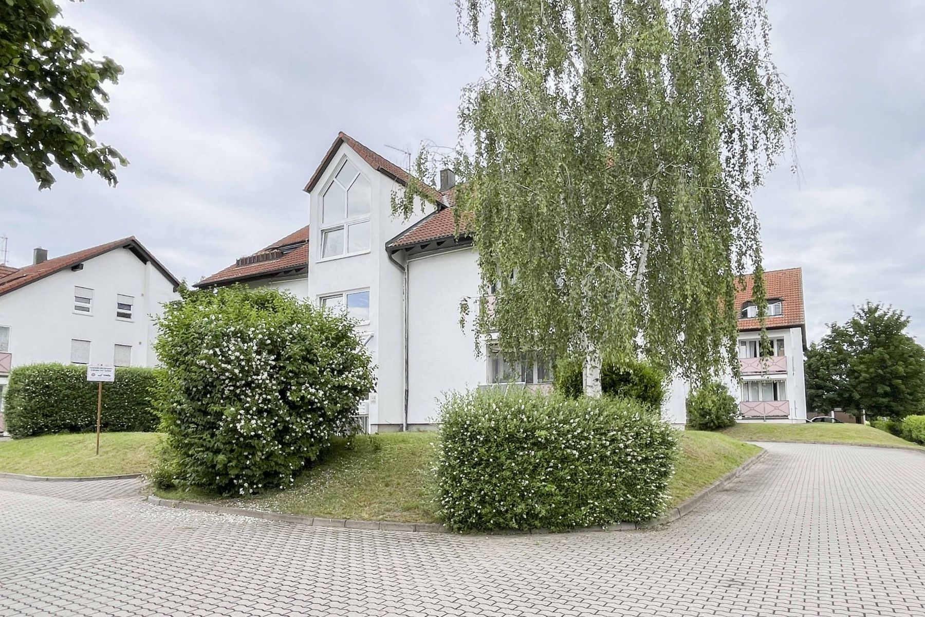 Wohnung zum Kauf 82.000 € 3 Zimmer 57,2 m²<br/>Wohnfläche 3.<br/>Geschoss Kreuma Rackwitz 04519